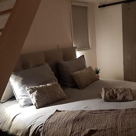 Logeren Bij Grea Bed and Breakfast Zwartsluis Exteriör bild