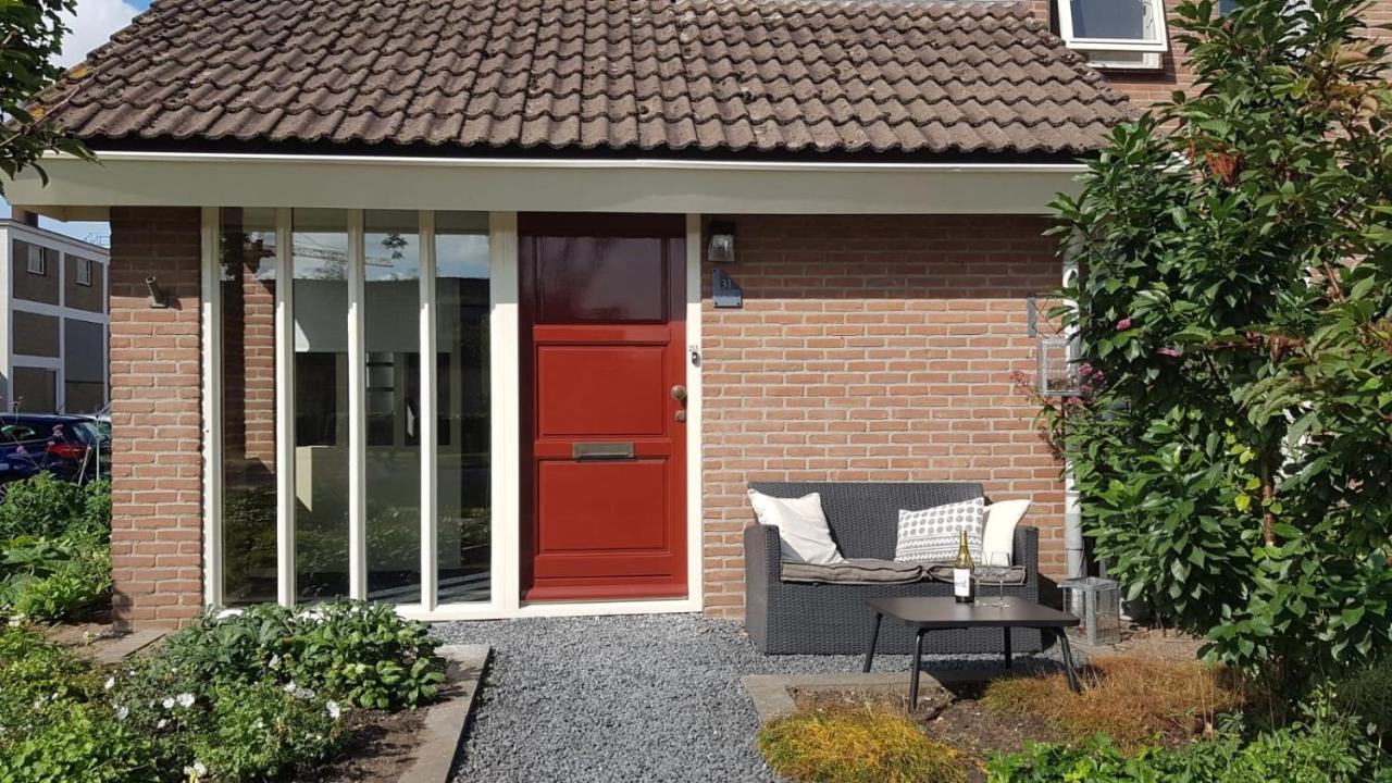 Logeren Bij Grea Bed and Breakfast Zwartsluis Exteriör bild