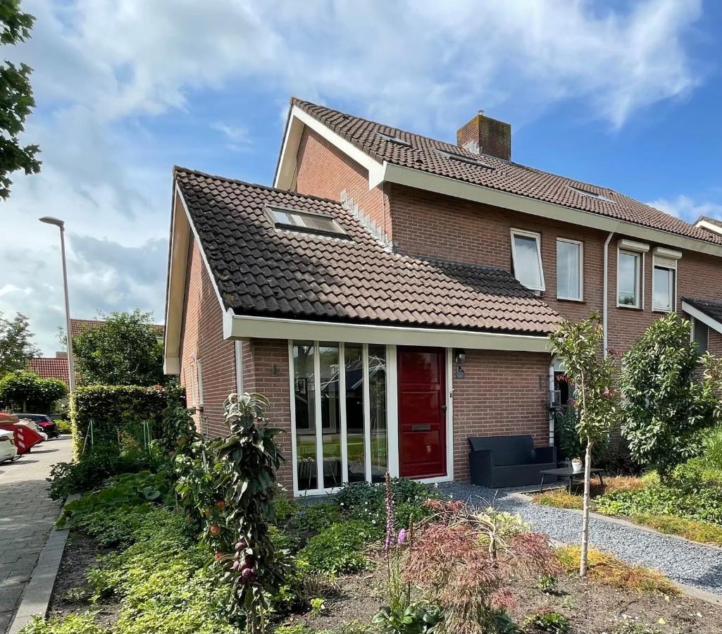 Logeren Bij Grea Bed and Breakfast Zwartsluis Exteriör bild